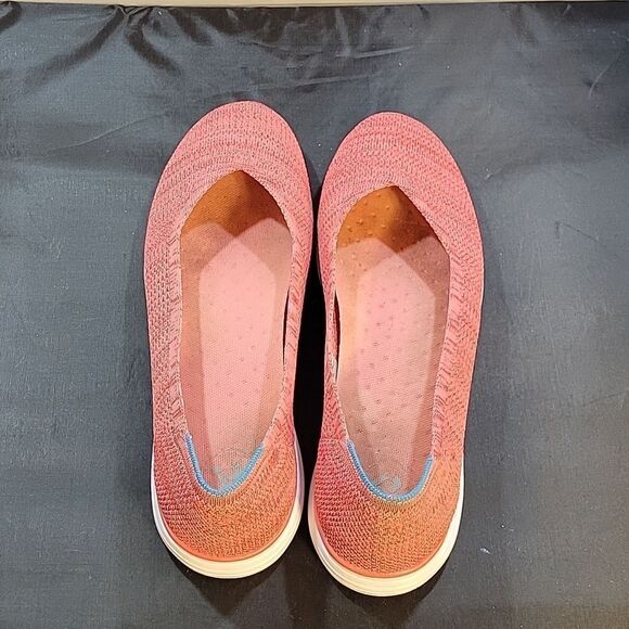 PROPET ROUND TOE SLIP-ON STYLE WOMEN"S FLAT SHOE - Picture 5 of 12